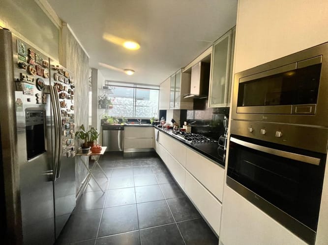 Apartamento de 3 alcobas en venta en Santa Paula, Bogotá, 133 m² · foto 13 de 19