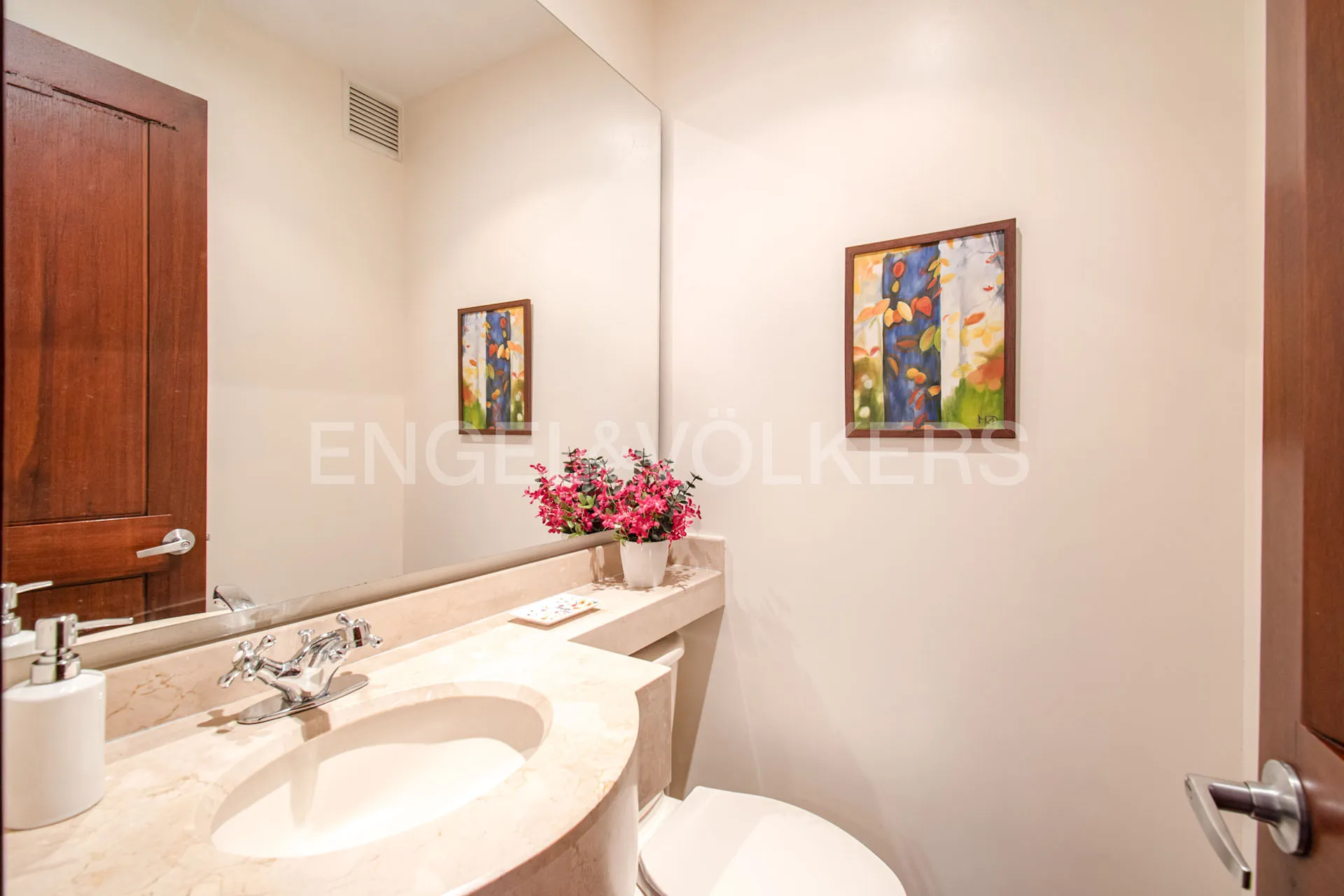 Apartamento en venta en Santa Barbara Alta, Bogotá · foto 8 de 20