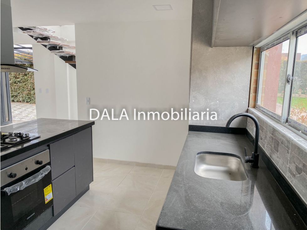 Casa en venta en Fonquetá, Chía · foto 8 de 24