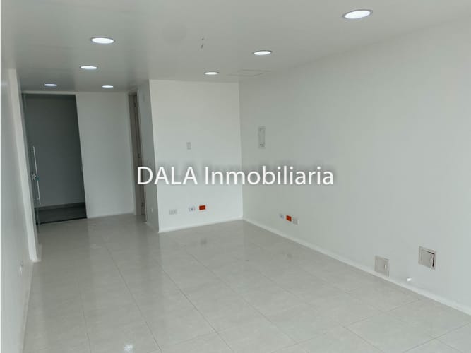 Consultorio en venta en Cataluña, Chía, 31 m² · foto 12 de 24
