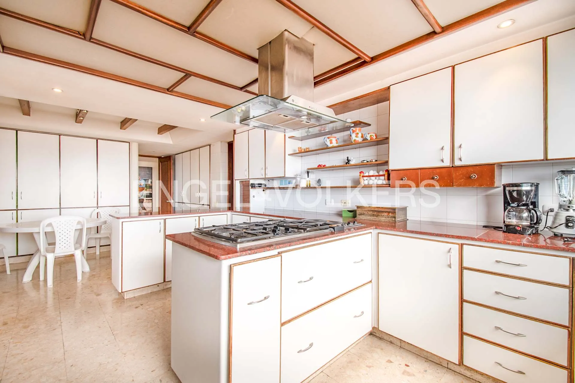Apartamento en venta en El Refugio, Bogotá · foto 8 de 19