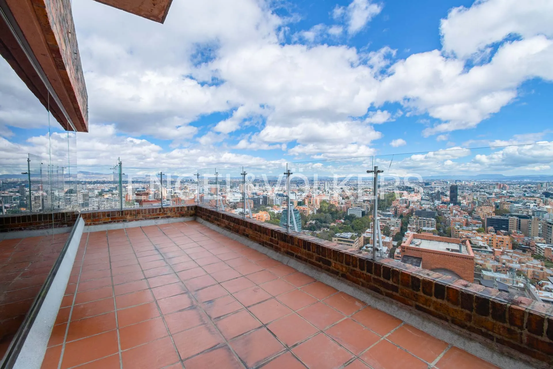 Apartamento en venta en El Refugio, Bogotá · foto 6 de 19