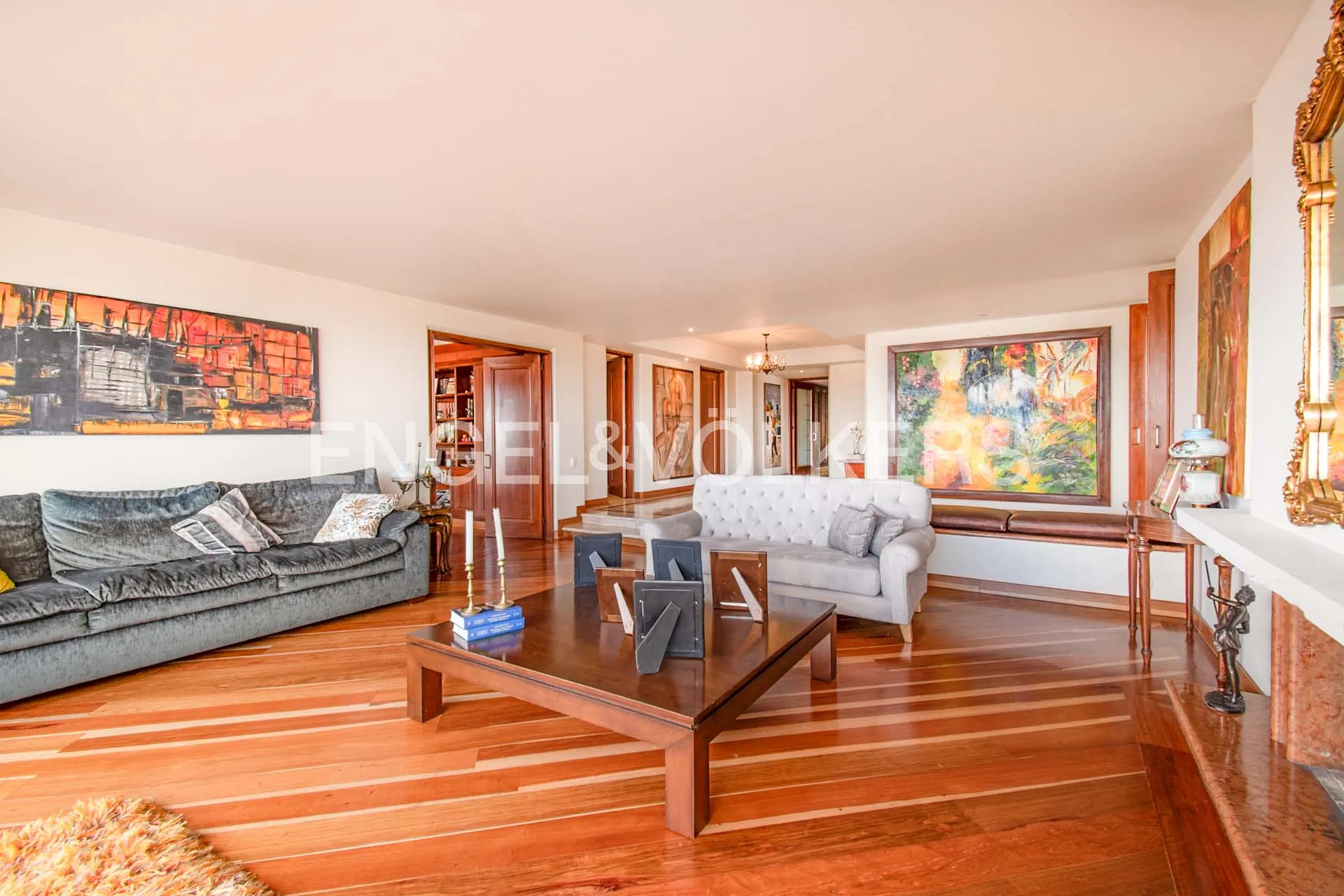 Apartamento en venta en El Refugio, Bogotá · foto 3 de 19