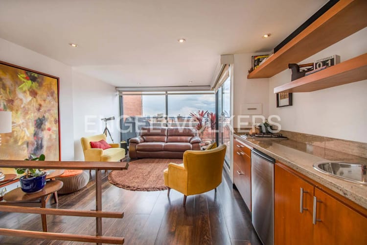 Apartamento de 3 alcobas en venta en Los Rosales, Bogotá, 259 m² · foto 16 de 20