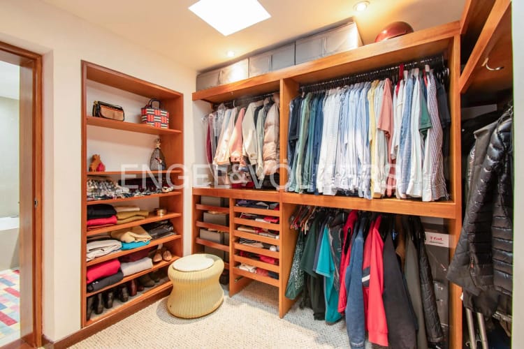 Apartamento de 3 alcobas en venta en Los Rosales, Bogotá, 259 m² · foto 11 de 20
