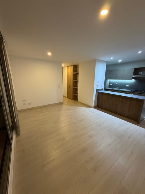 Apartamento de 3 alcobas en venta en La Pradera- Puente Aranda, Bogotá, 93 m² · foto 7 de 20