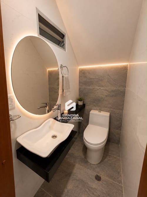Casa de 4 alcobas en venta en Lagos Del Cacique, Bucaramanga, 185 m² · foto 3 de 8
