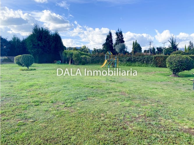 Lote en venta en Fagua, Chía, 2657 m² · foto 3 de 17