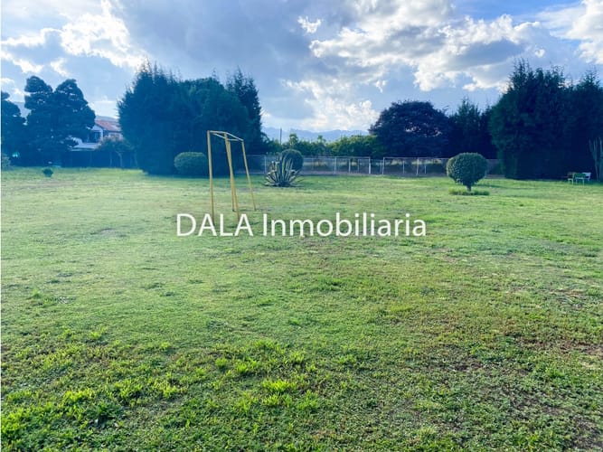 Lote en venta en Fagua, Chía, 2657 m² · foto 9 de 17
