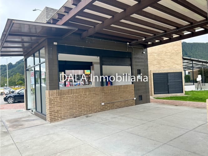 Local en arriendo en Santa Cruz, Chía, 25 m² · foto 3 de 21