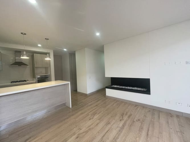 Apartamento de 2 alcobas en venta en Santa Paula, Bogotá, 102 m² · foto 4 de 12