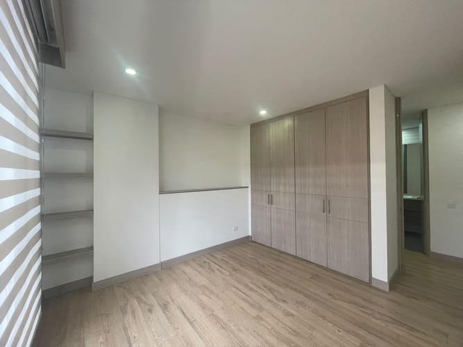 Apartamento de 2 alcobas en venta en Santa Paula, Bogotá, 102 m² · foto 9 de 12