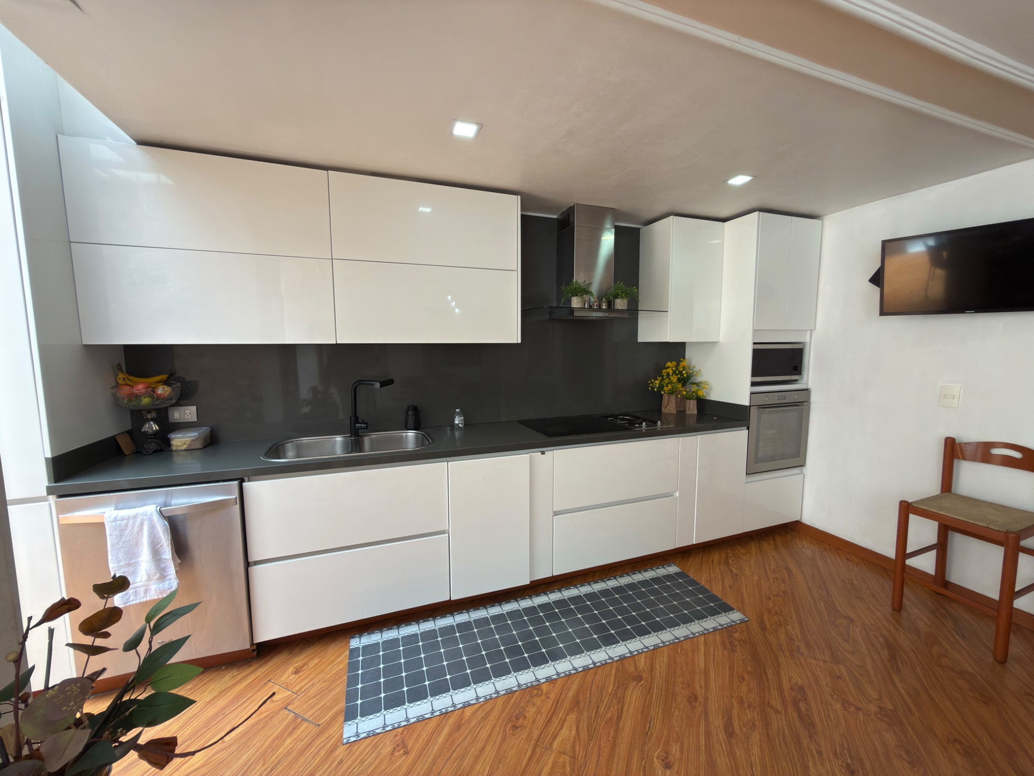 Casa en venta en Cedritos, Bogotá · foto 8 de 22