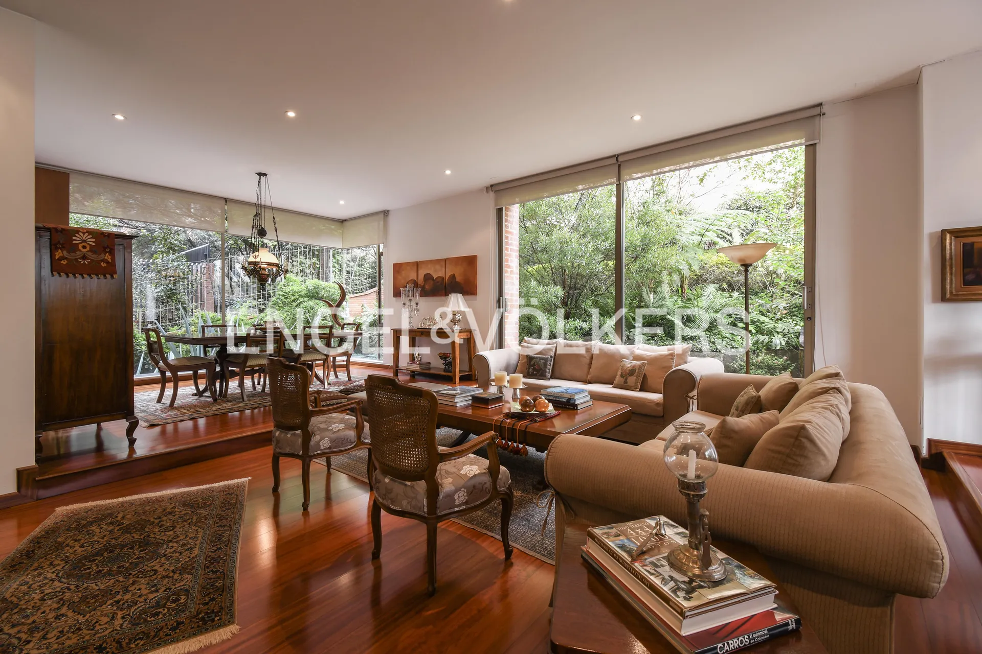 Apartamento en venta en Chico, Bogotá · foto 2 de 14