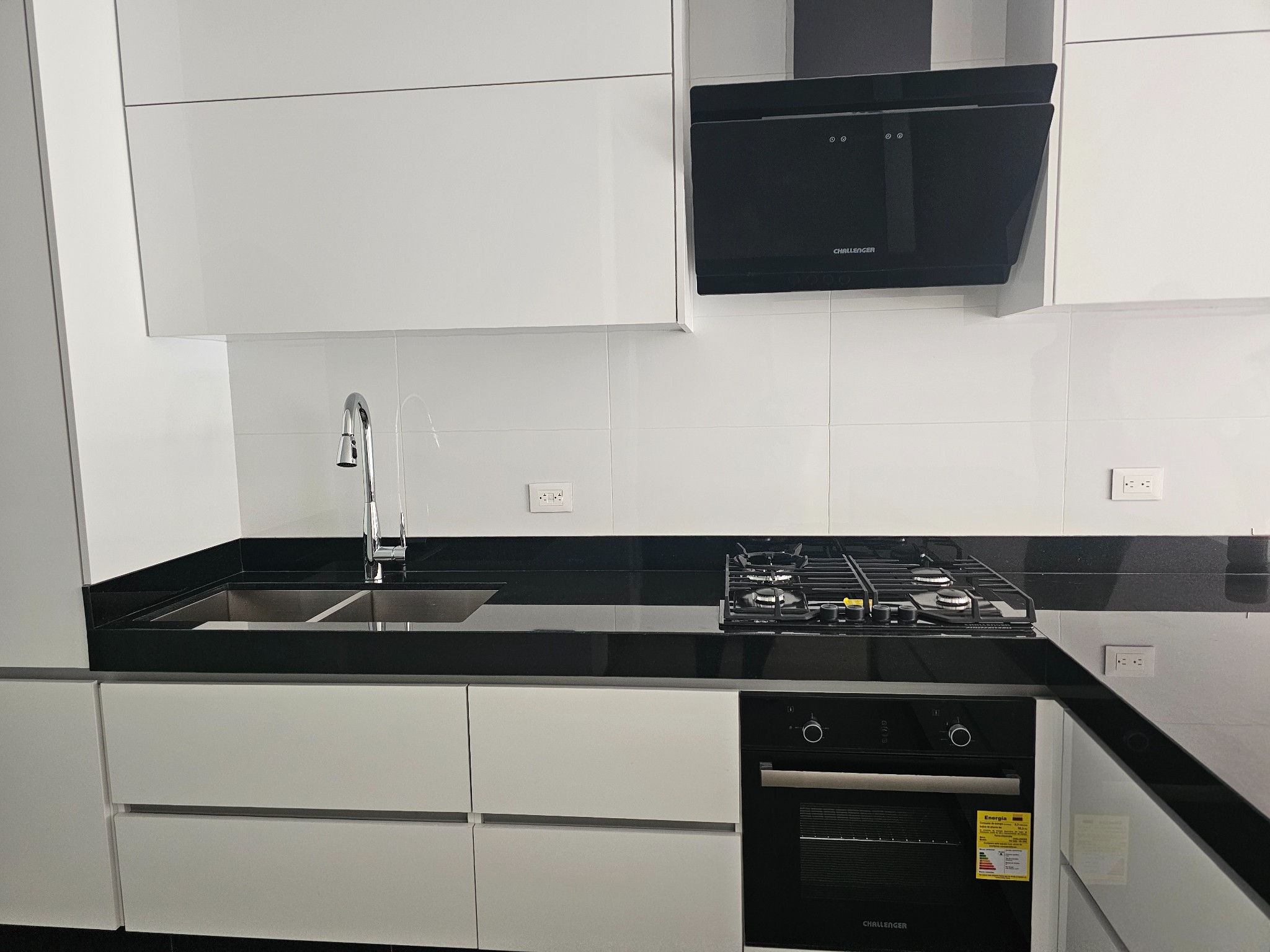Apartamento en venta en Santa Barbara, Bogotá · foto 12 de 22