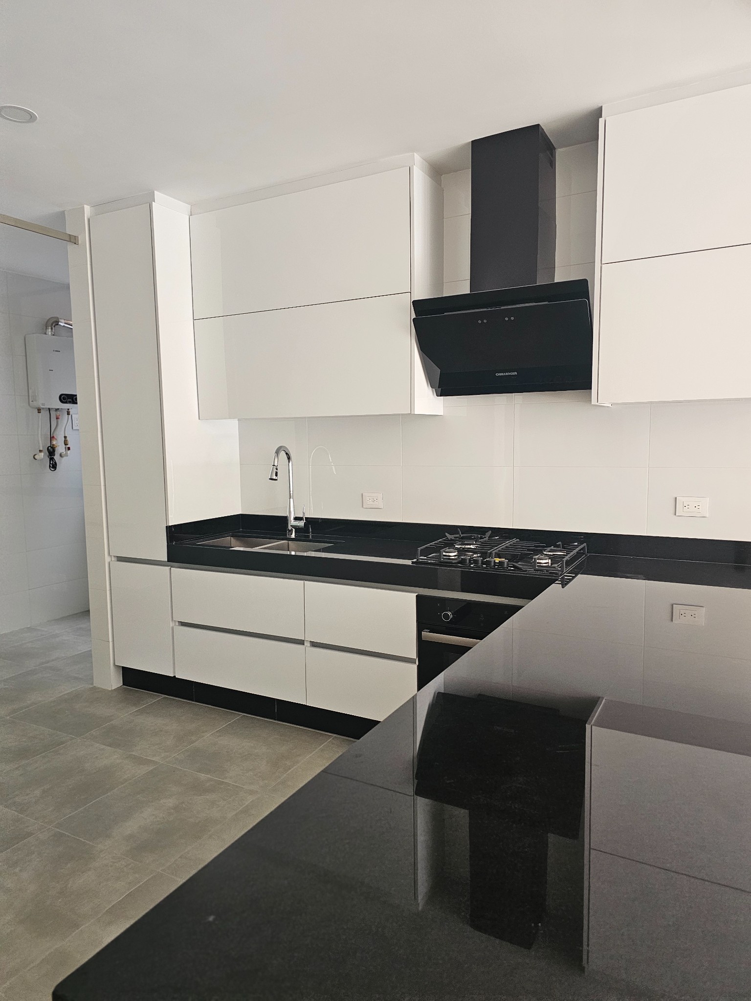 Apartamento en venta en Santa Barbara, Bogotá · foto 10 de 22