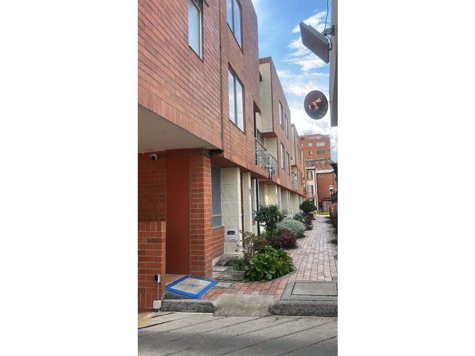 Casa en venta en Mazuren, Bogotá · foto 4 de 24