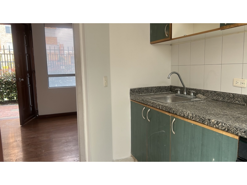 Casa en venta en Mazuren, Bogotá · foto 5 de 24