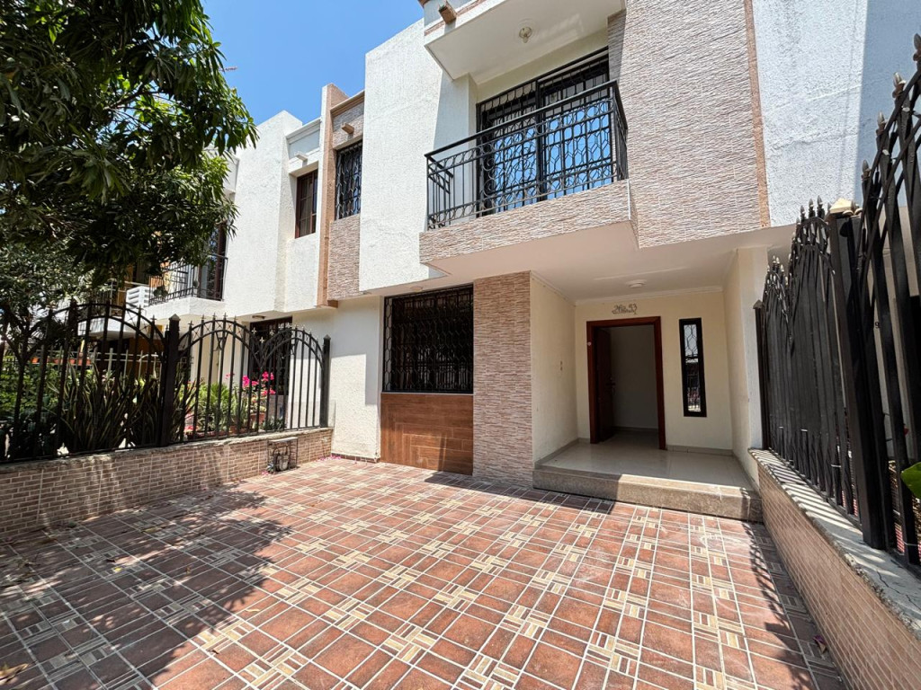 Casa en venta en Libertador, Santa Marta · foto 2 de 24