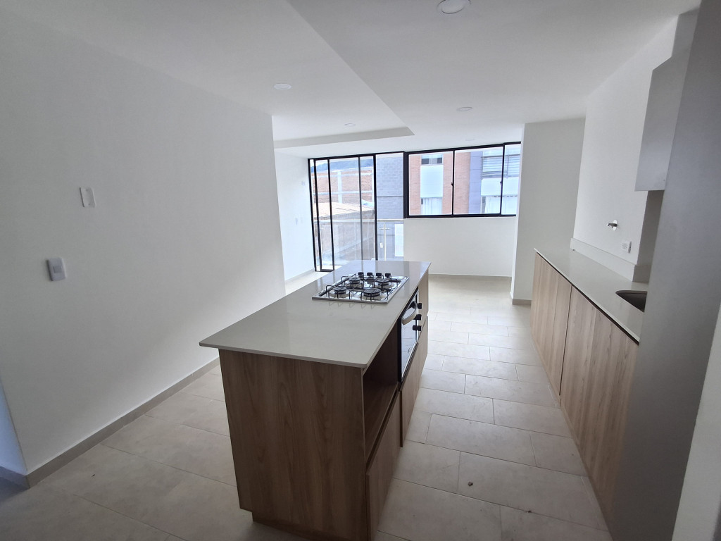Apartamento en arriendo en La Ceja · foto 2 de 18