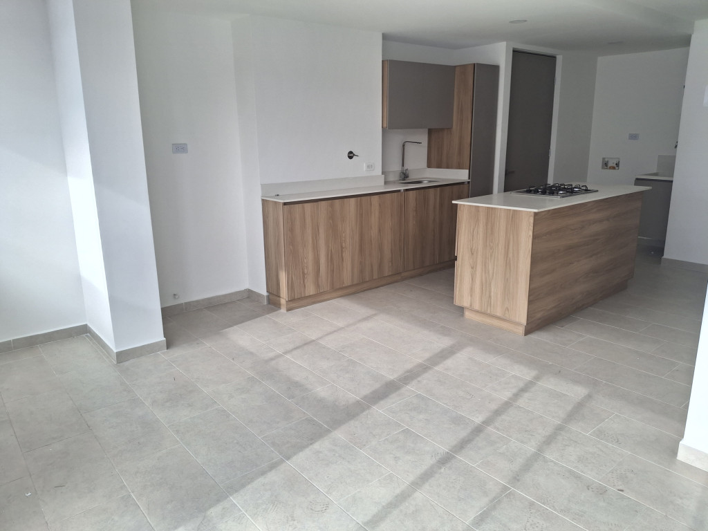 Apartamento en arriendo en La Ceja · foto 6 de 18