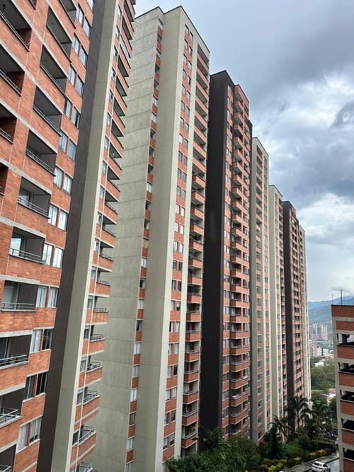 $350.000.000 en Bucaros