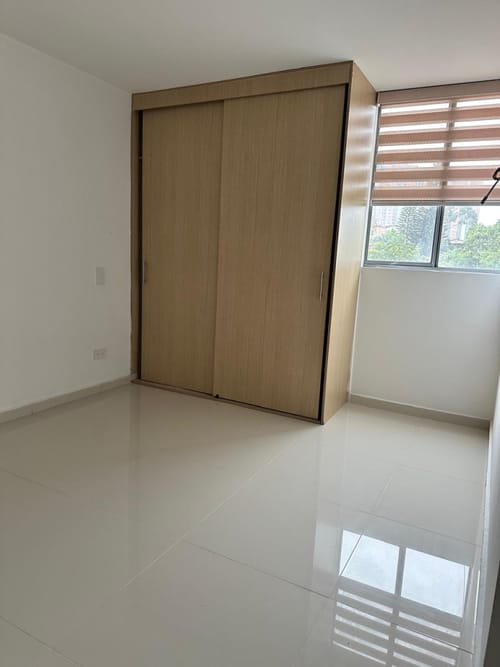 Apartamento de 3 alcobas en venta en Bucaros, Bello, 56 m² · foto 12 de 18