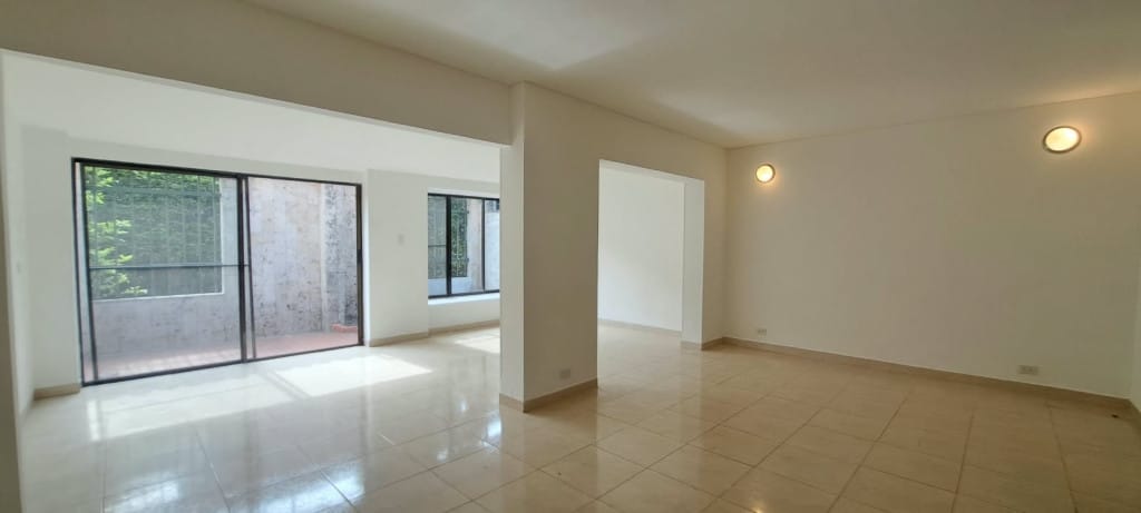 Casa de 3 alcobas en venta en Ciudad Jardin, Cali, 119 m² · foto 9 de 22