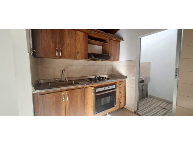 Apartamento de 3 alcobas en venta en Entre Amigos, Sabaneta, 93 m² · foto 4 de 21