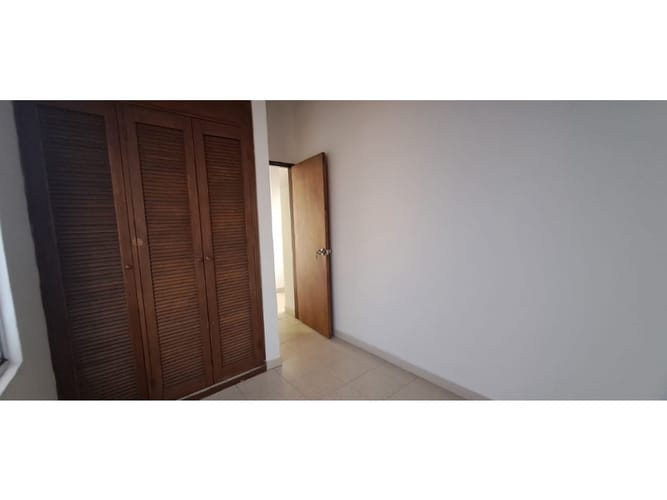 Apartamento de 3 alcobas en venta en Entre Amigos, Sabaneta, 93 m² · foto 18 de 21