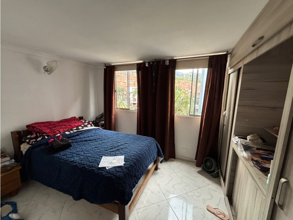 Apartamento en venta en San Antonio De Prado, Medellín · foto 5 de 9