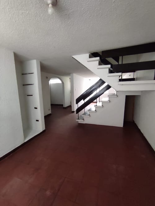 Casa de 4 alcobas en venta en Ciudad Los Alamos, Cali, 107 m² · foto 2 de 11