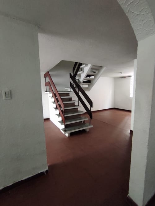 Casa de 4 alcobas en venta en Ciudad Los Alamos, Cali, 107 m² · foto 3 de 11