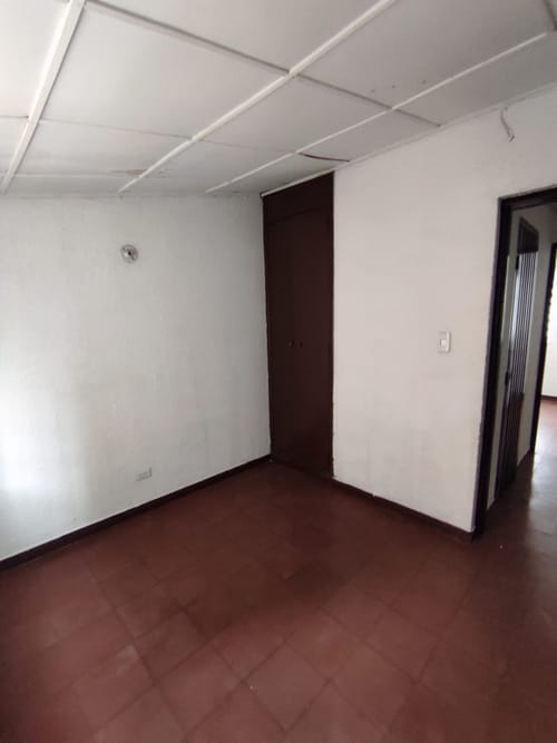Casa de 4 alcobas en venta en Ciudad Los Alamos, Cali, 107 m² · foto 10 de 11