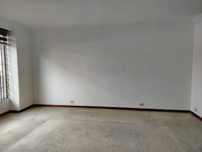 Apartamento en venta en Santa Barbara Central, Bogotá · foto 3 de 24
