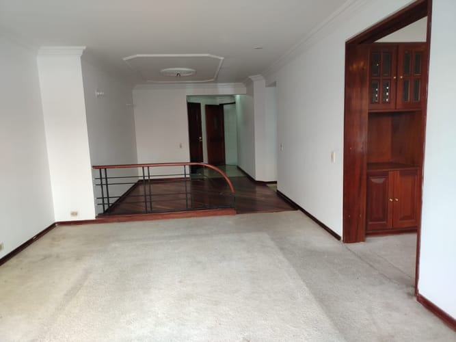 Apartamento en venta en Santa Barbara Central, Bogotá · foto 4 de 24