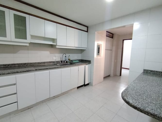 Apartamento en venta en Santa Barbara Central, Bogotá · foto 23 de 24