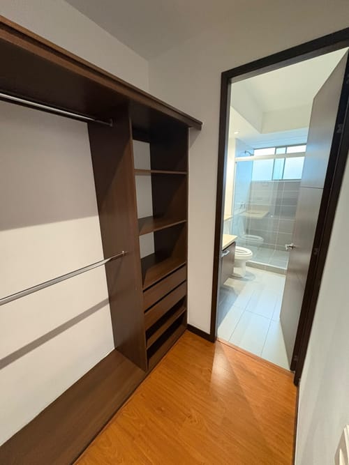 Apartamento de 3 alcobas en venta en Ciudad Jardin Norte, Bogotá, 122 m² · foto 8 de 24