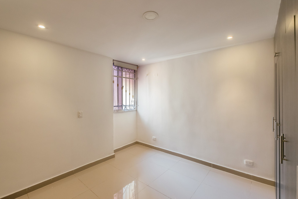 Apartamento en venta en Urbanizacion Parques De Bolivar Iii, Santa Marta · foto 17 de 24