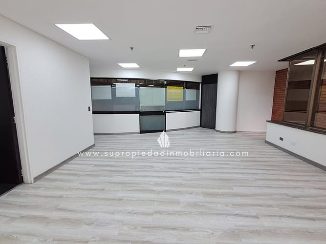 Oficina en arriendo en Castropol, Medellín, 70 m² · foto 3 de 11