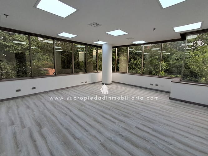 Oficina en arriendo en Castropol, Medellín, 70 m² · foto 6 de 11