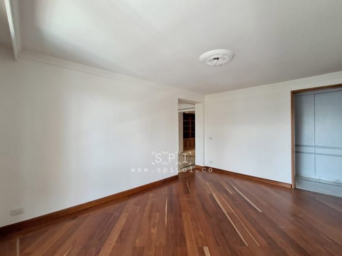 Apartamento de 3 alcobas en arriendo en Santa Ana Oriental, Bogotá, 220 m² · foto 9 de 24