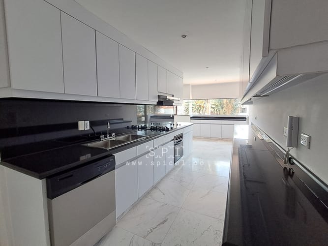 Apartamento de 3 alcobas en arriendo en Santa Ana Oriental, Bogotá, 220 m² · foto 10 de 24