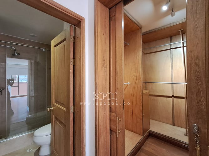 Apartamento de 3 alcobas en arriendo en Santa Ana Oriental, Bogotá, 220 m² · foto 24 de 24