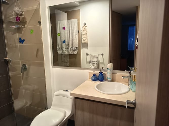 Apartamento de 4 alcobas en venta en Bavaria, Bogotá, 102 m² · foto 13 de 22