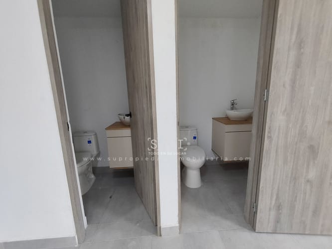 Oficina en arriendo en Laureles, Medellín, 200 m² · foto 7 de 17