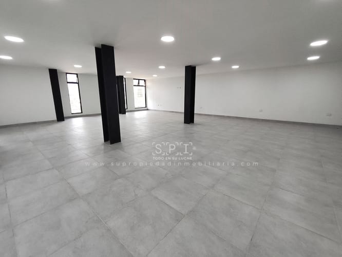 Oficina en arriendo en Laureles, Medellín, 200 m² · foto 10 de 17