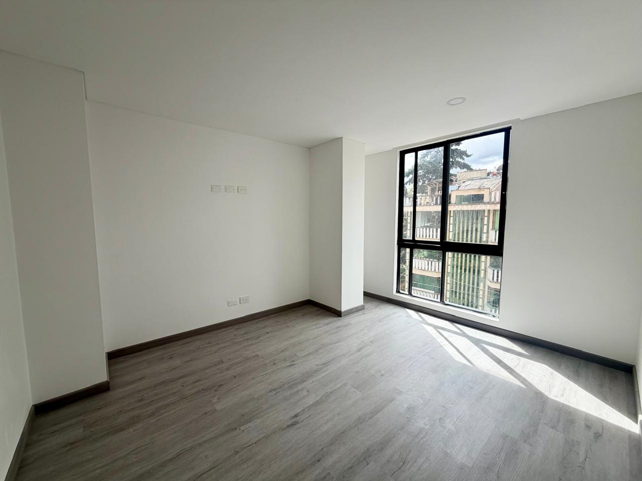 Apartamento en venta en Quinta Paredes, Bogotá · foto 6 de 11