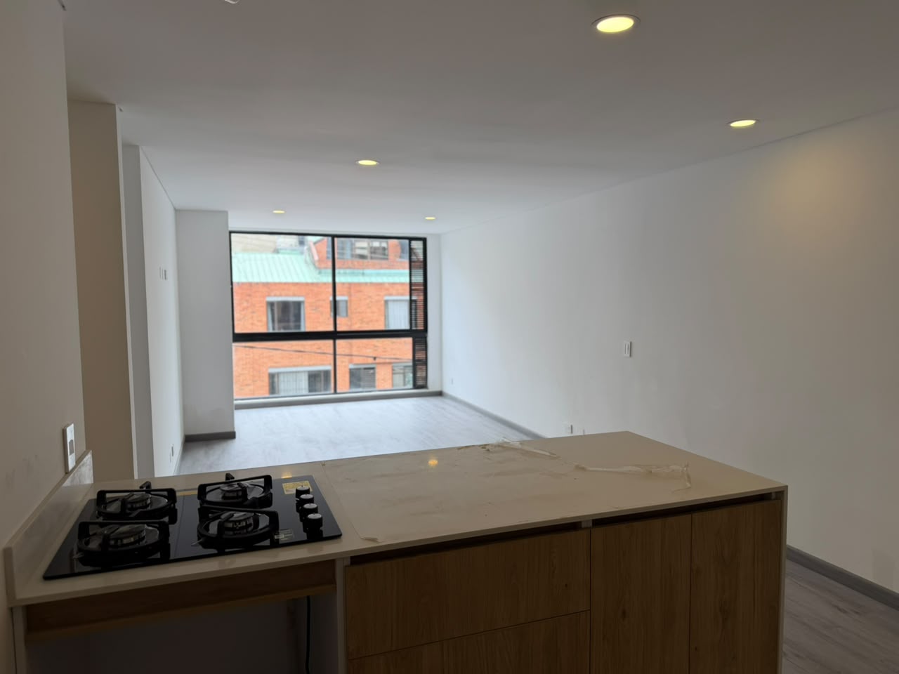 Apartamento en venta en Quinta Paredes, Bogotá · foto 3 de 13
