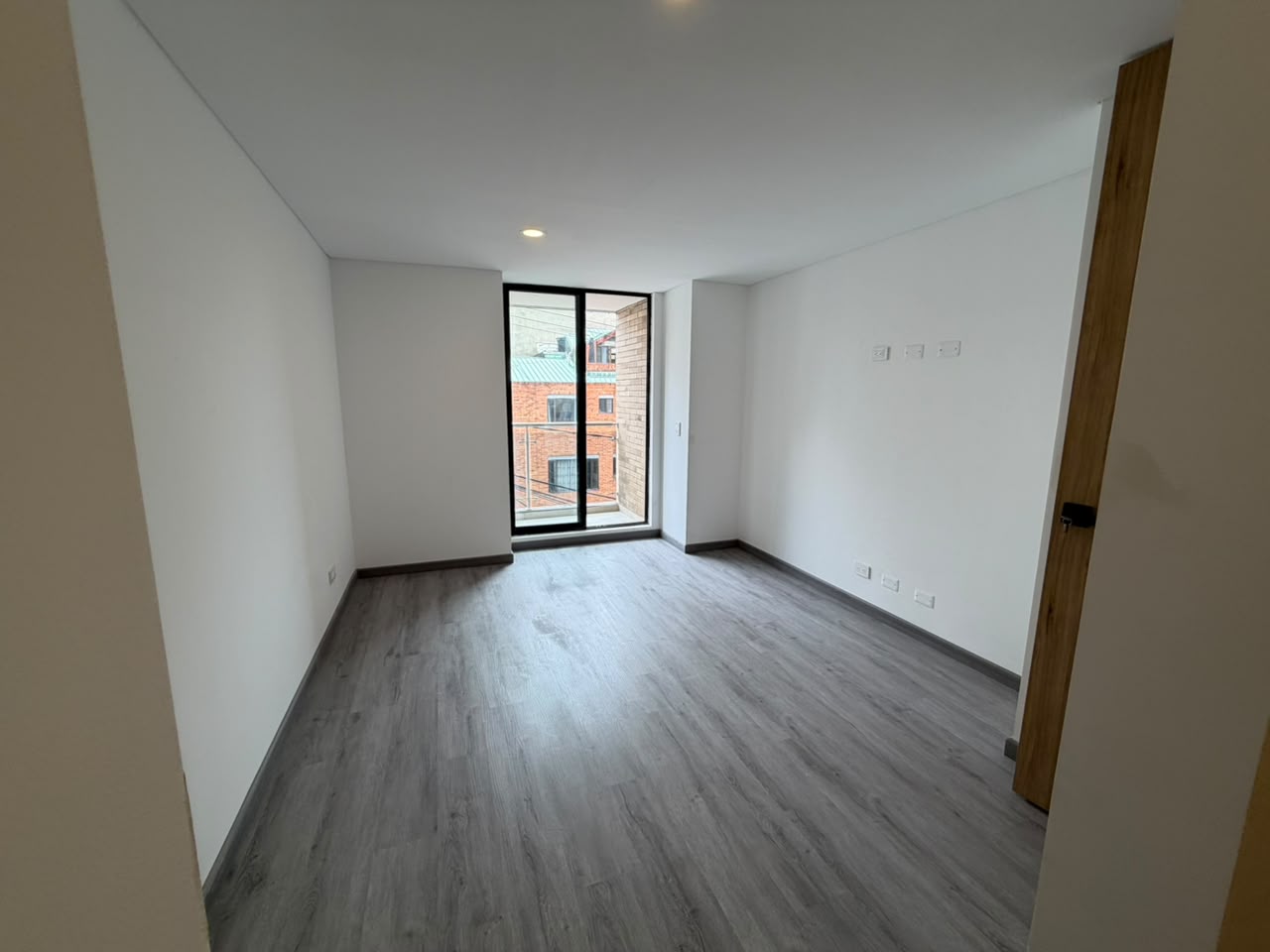 Apartamento en venta en Quinta Paredes, Bogotá · foto 8 de 13